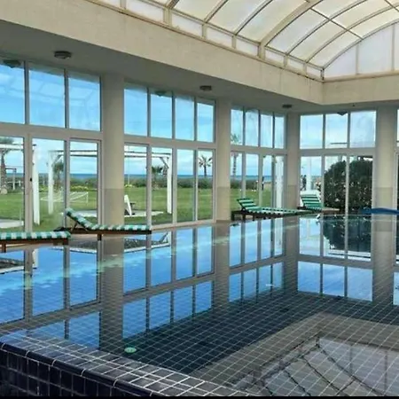 假日公园 Aphrodite Beachresort